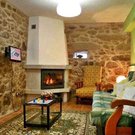 Casa Dolores Mato *
